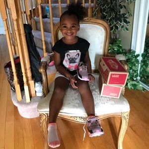 Meet your Posher, Samia